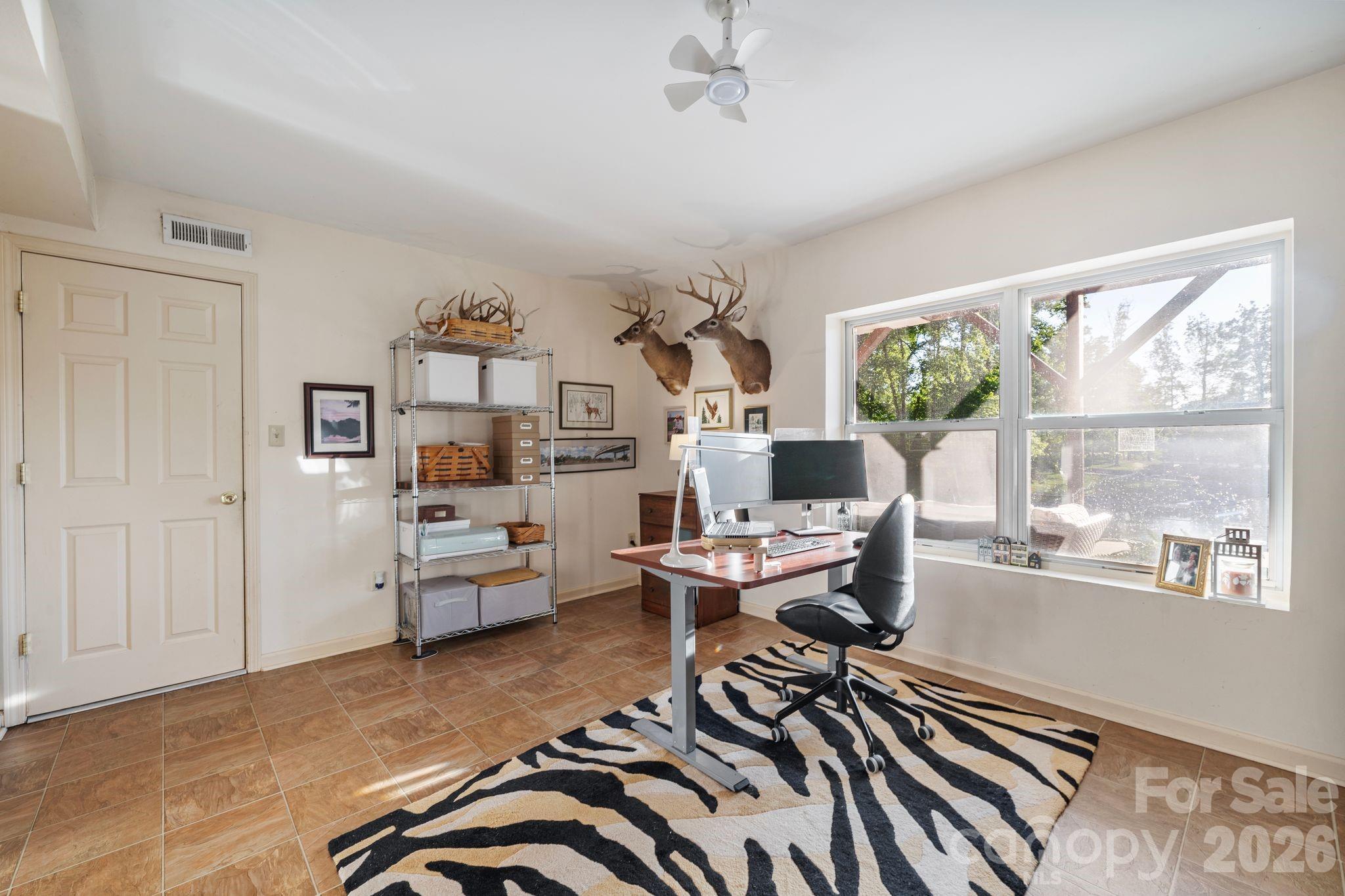 710 Riverwood Drive — Lexington