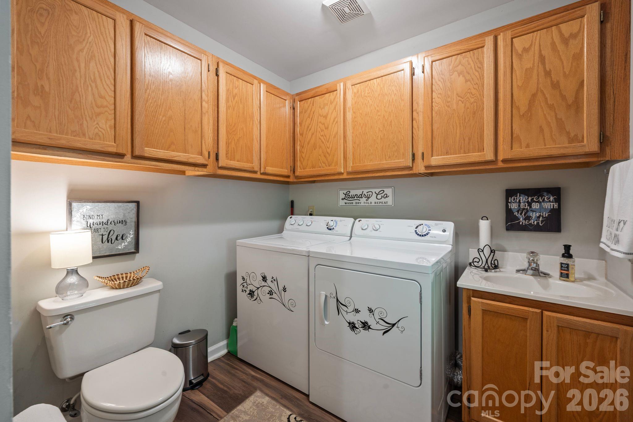 710 Riverwood Drive — Lexington