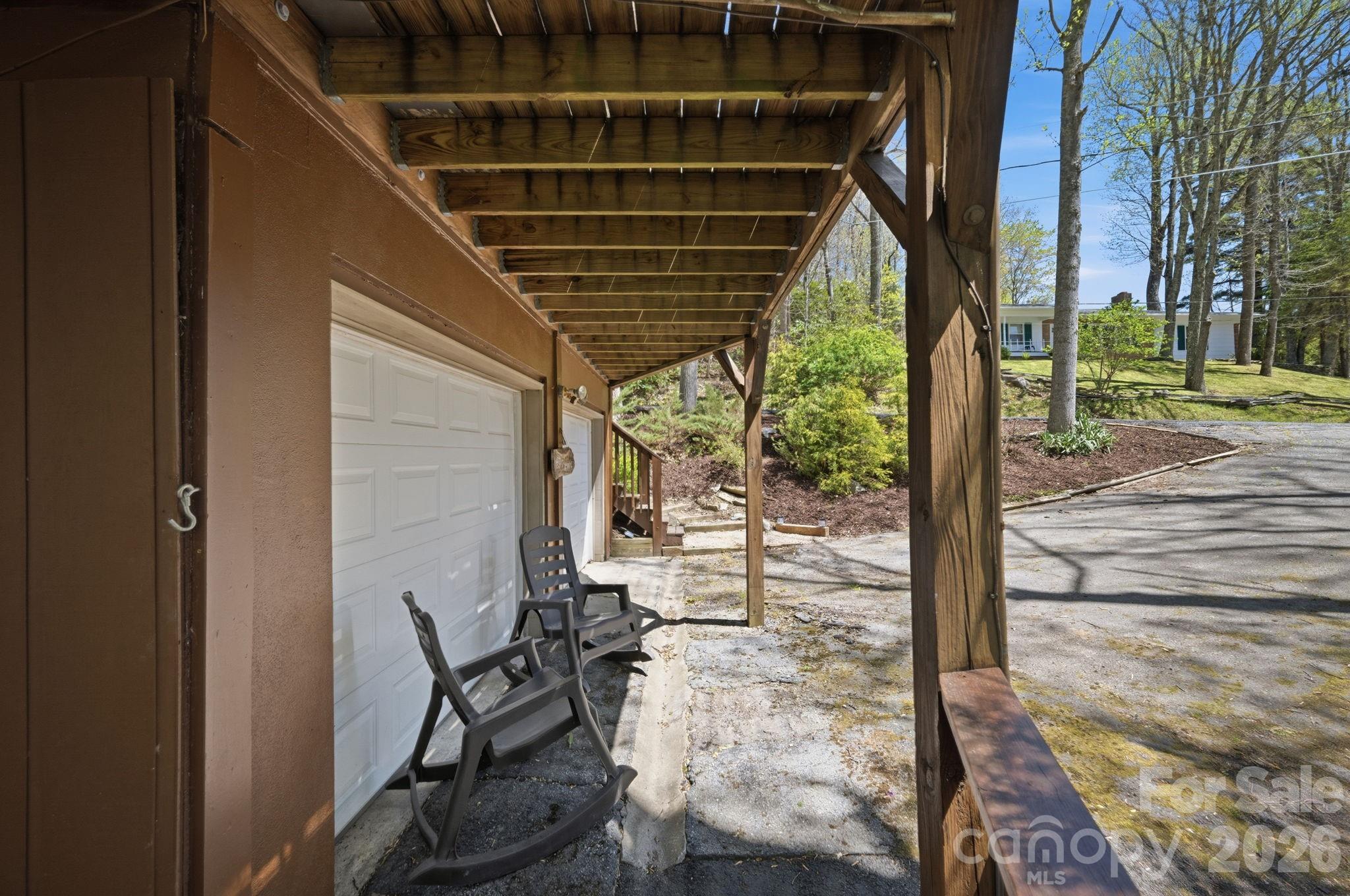 806 Dogwood Drive — Boone
