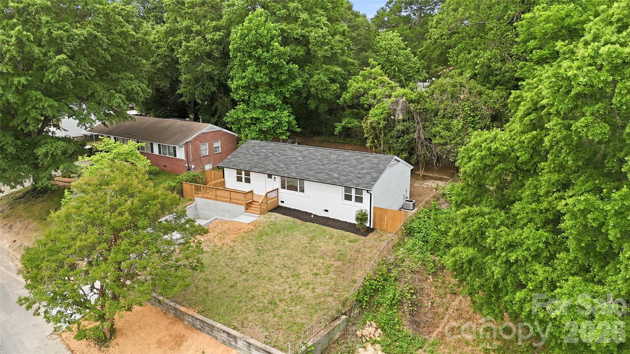 921 Green Circle Drive — Gastonia