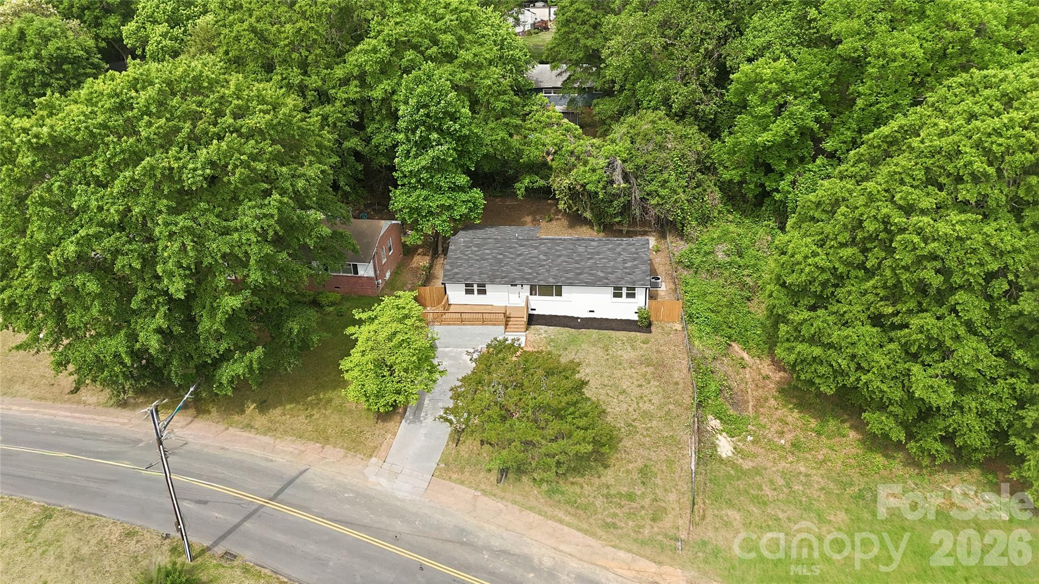 921 Green Circle Drive — Gastonia