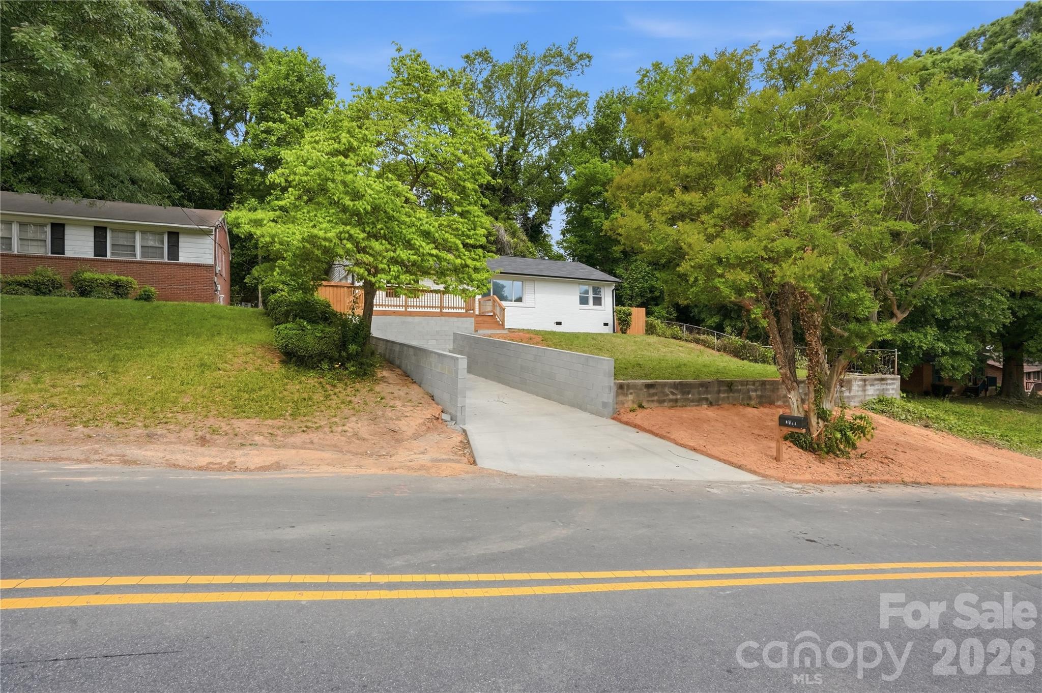 921 Green Circle Drive — Gastonia
