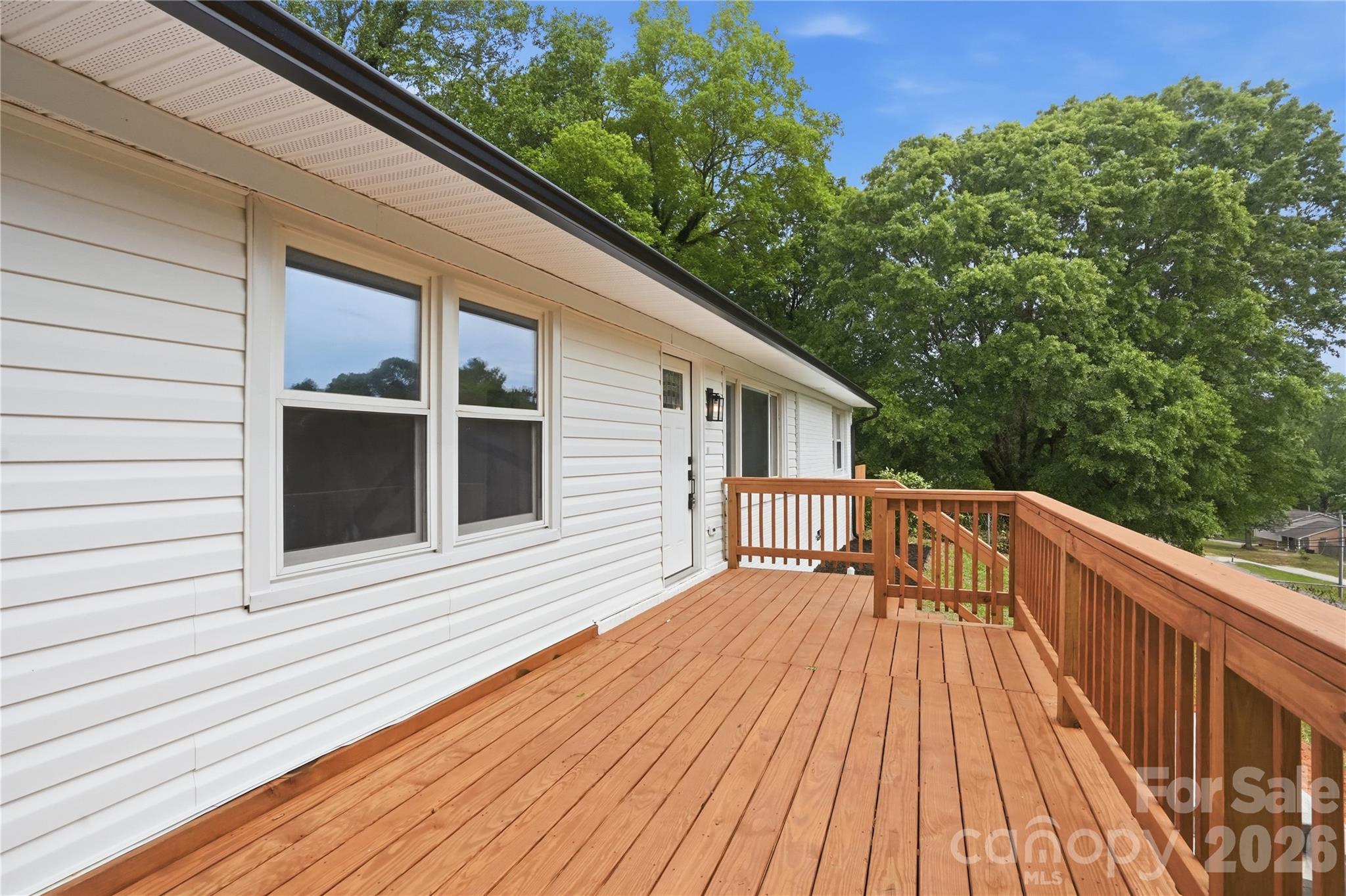 921 Green Circle Drive — Gastonia