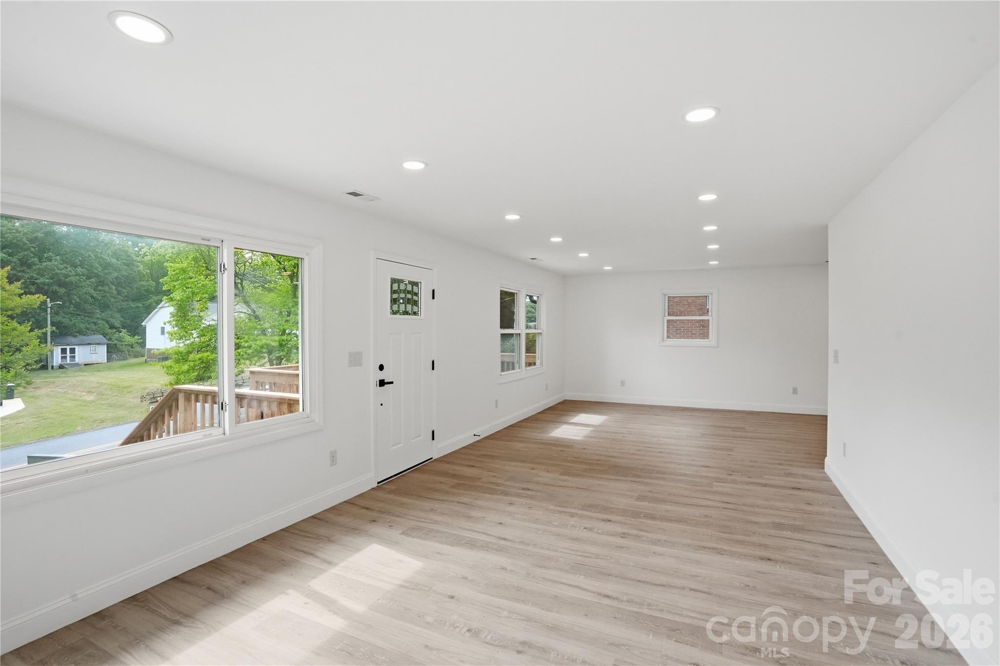 921 Green Circle Drive — Gastonia