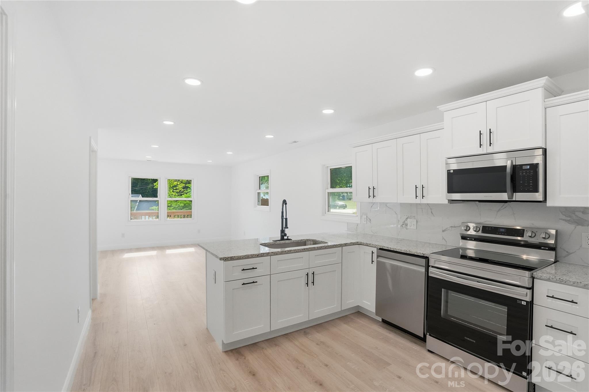 921 Green Circle Drive — Gastonia