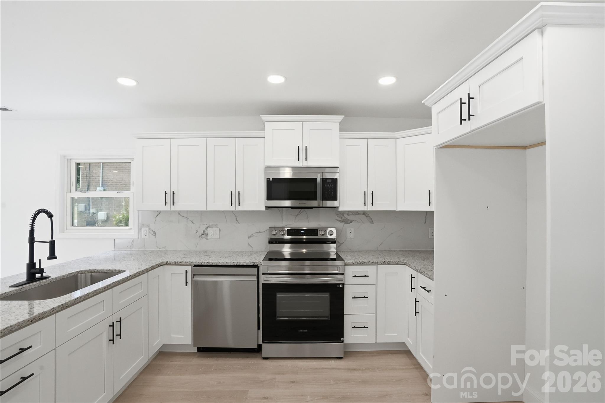 921 Green Circle Drive — Gastonia