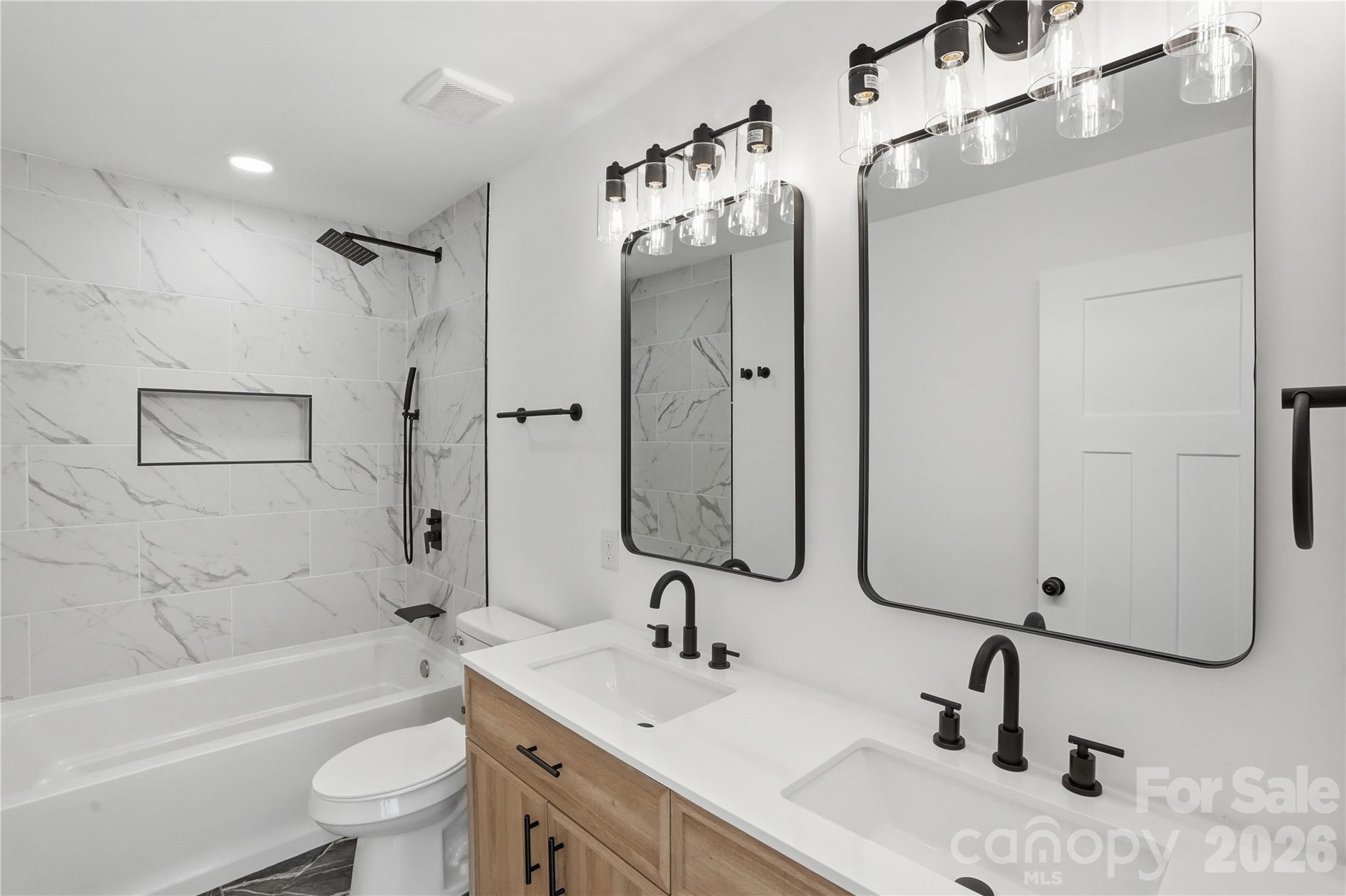 921 Green Circle Drive — Gastonia