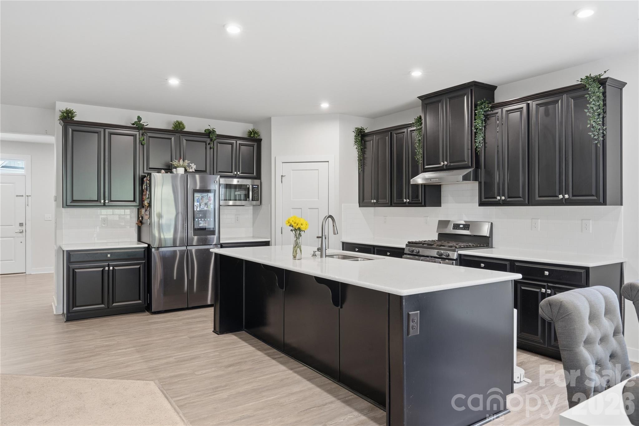 10158 Paper Birch Drive — Charlotte