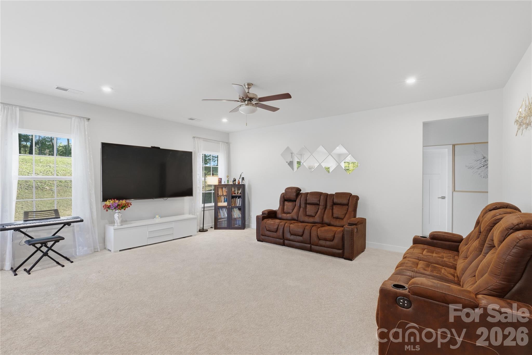 10158 Paper Birch Drive — Charlotte