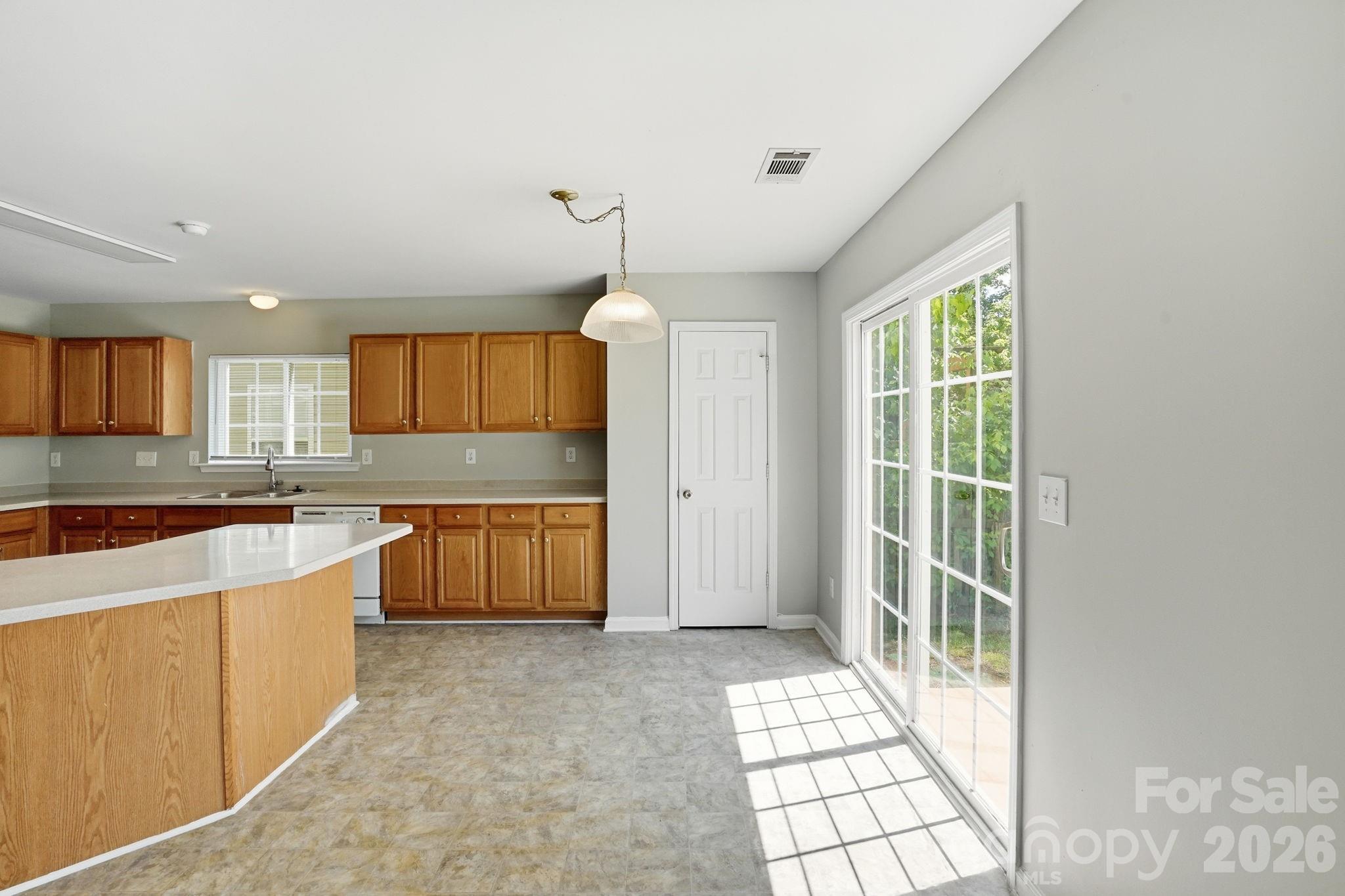 8928 Oransay Way — Charlotte