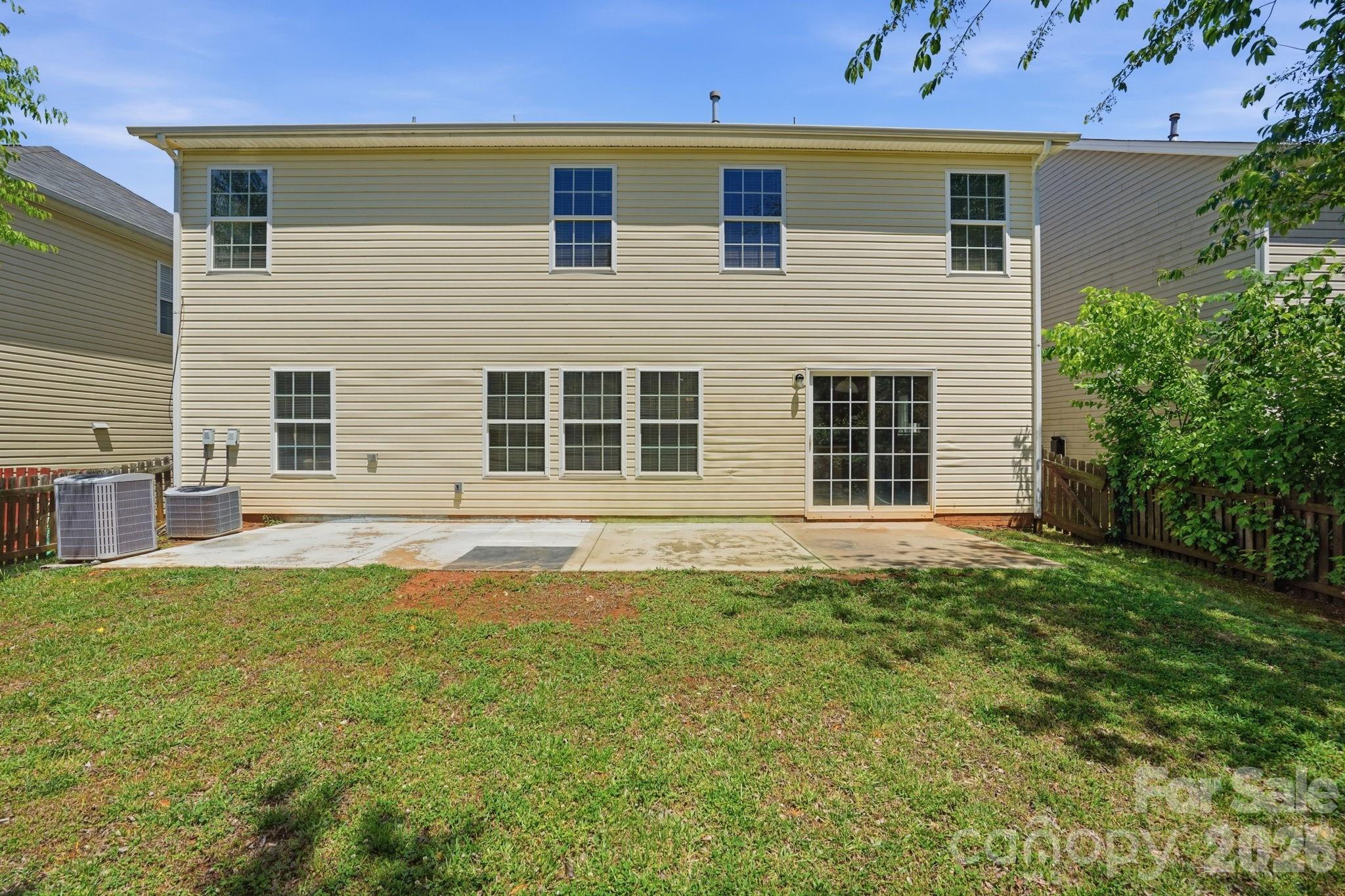 8928 Oransay Way — Charlotte