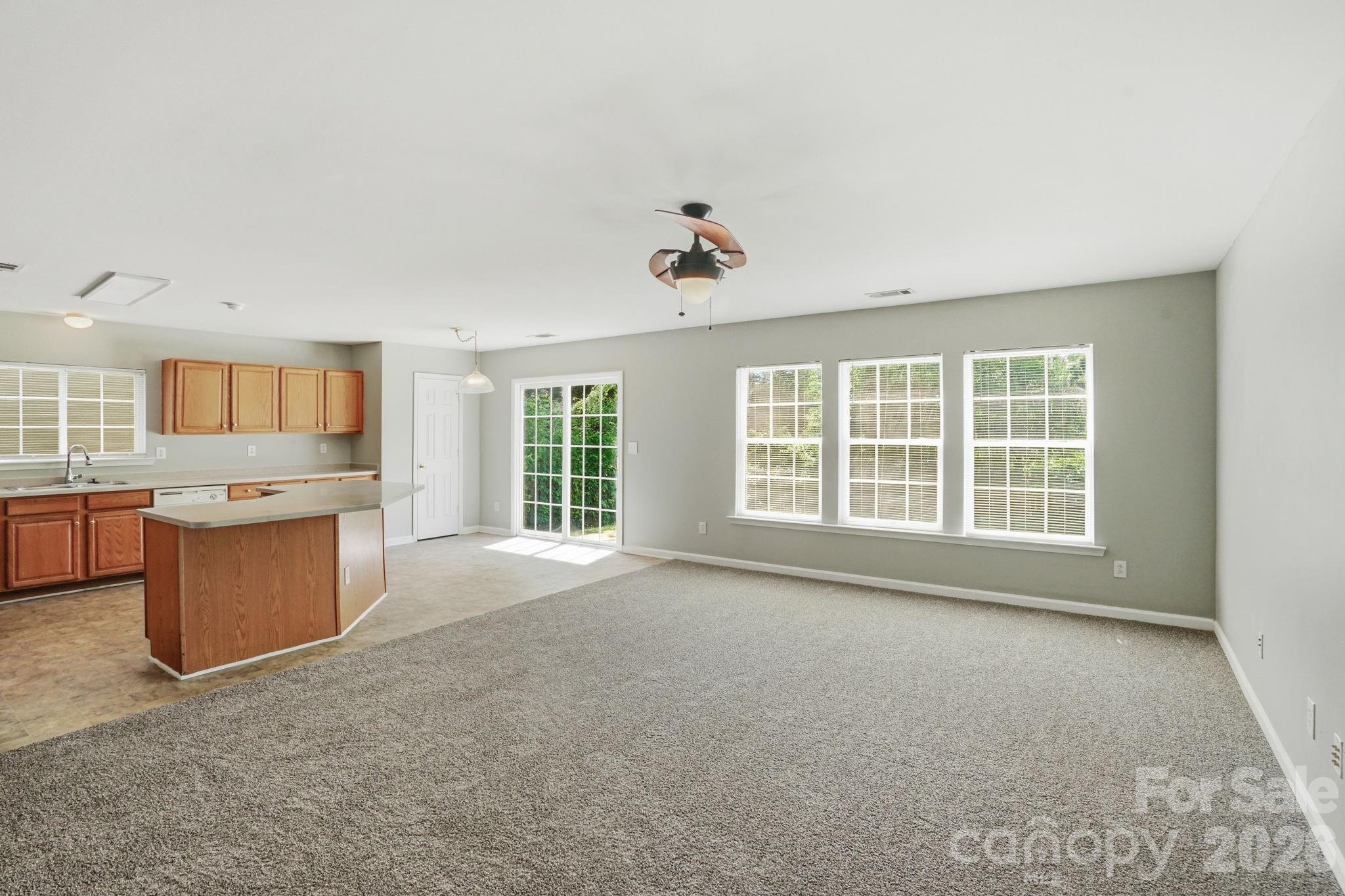 8928 Oransay Way — Charlotte