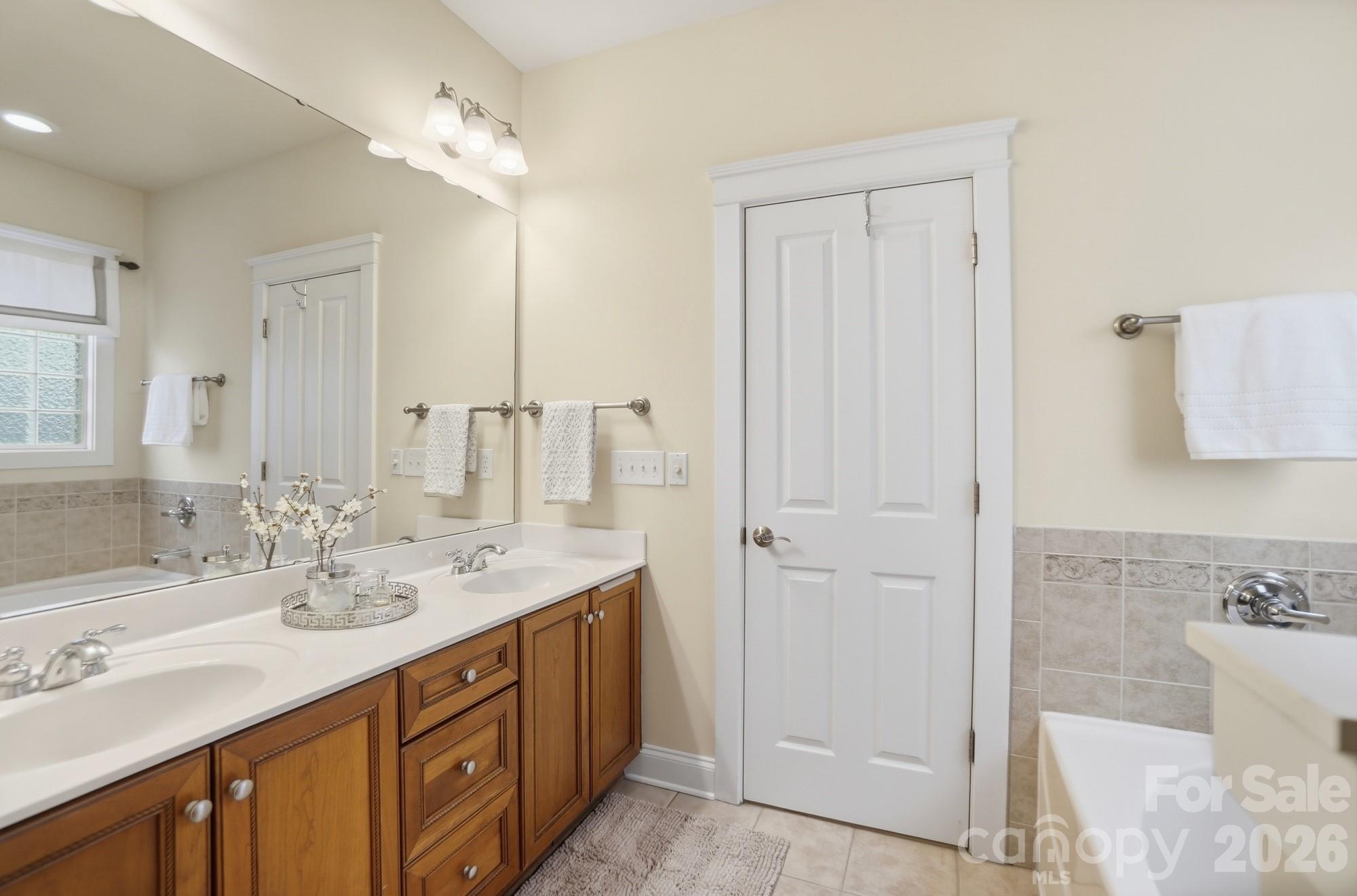 714 Richland Drive — Huntersville