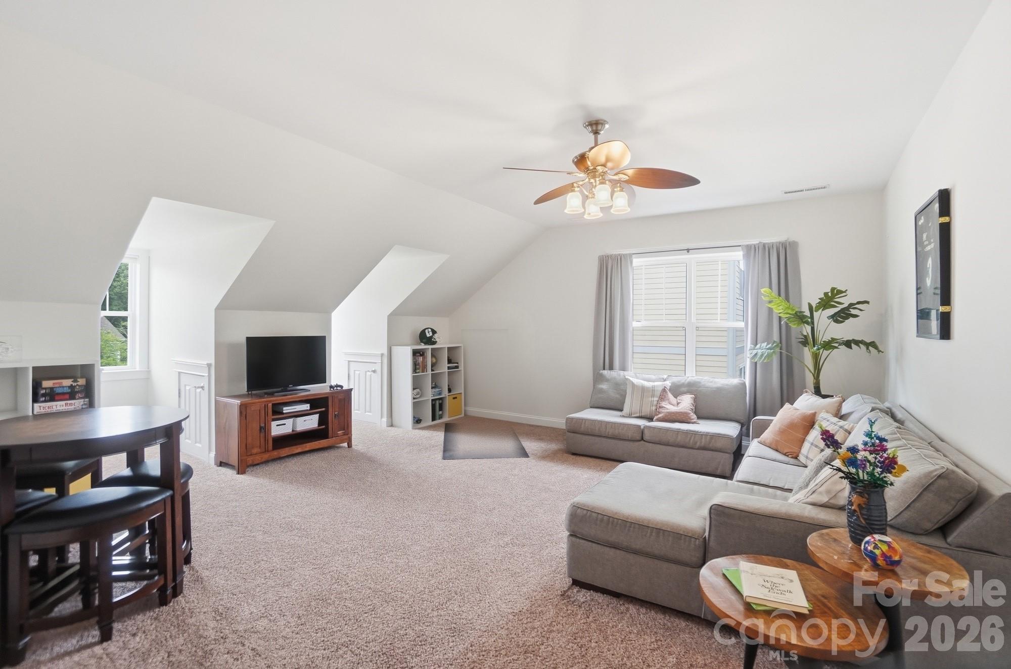 714 Richland Drive — Huntersville