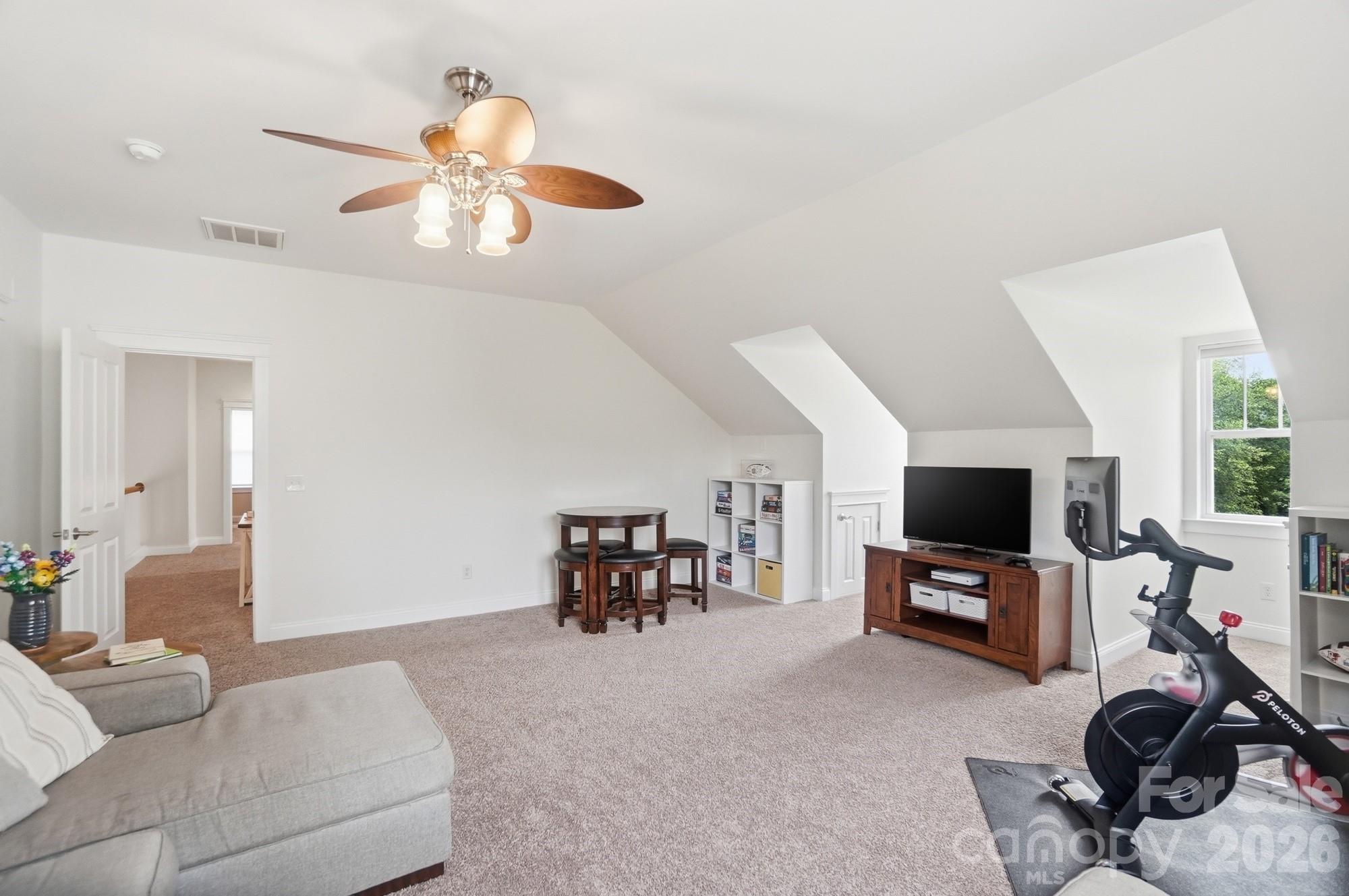 714 Richland Drive — Huntersville