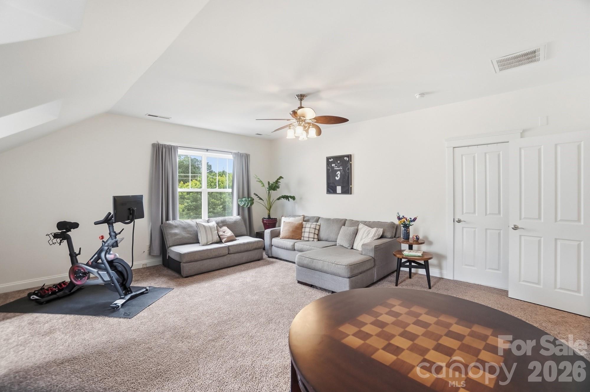 714 Richland Drive — Huntersville