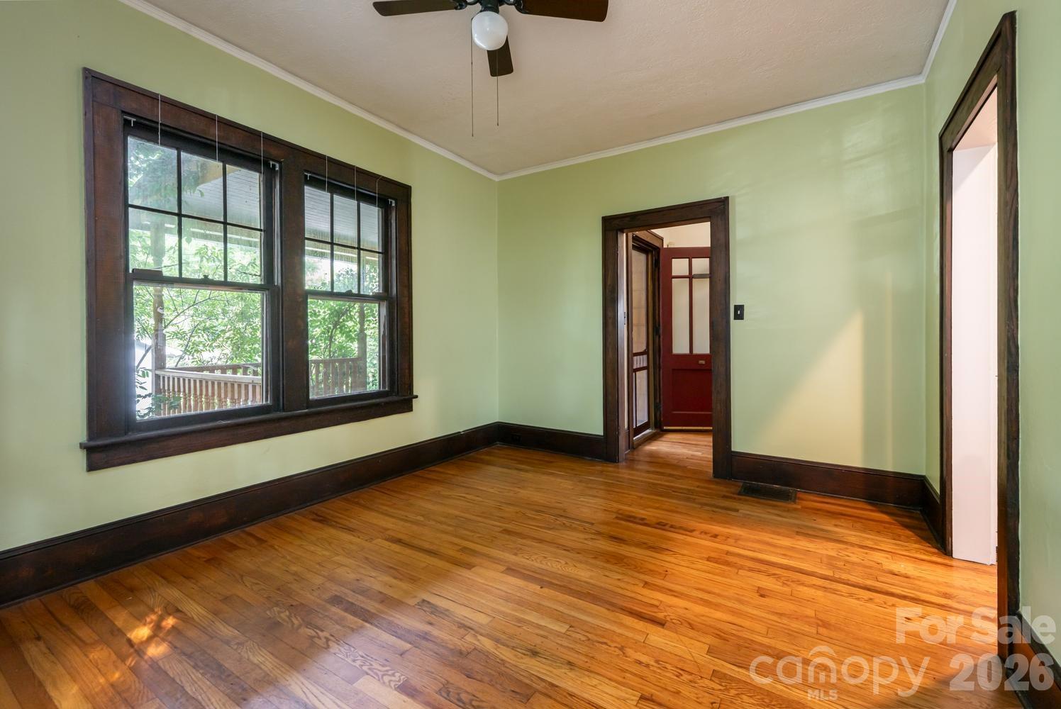 3 Woodlawn Avenue — Asheville