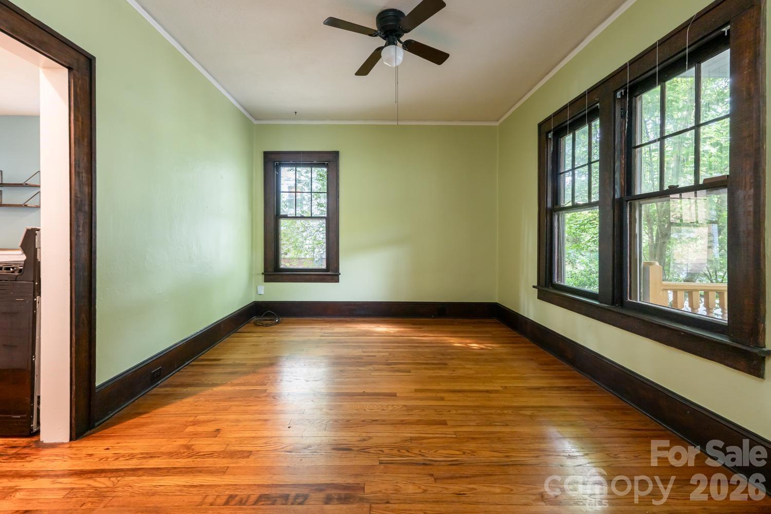 3 Woodlawn Avenue — Asheville