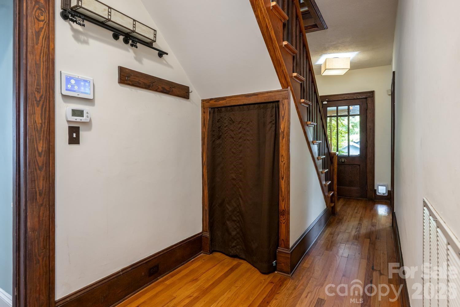 3 Woodlawn Avenue — Asheville