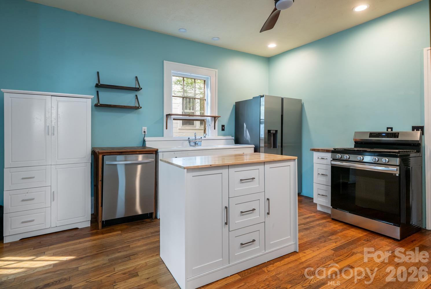 3 Woodlawn Avenue — Asheville