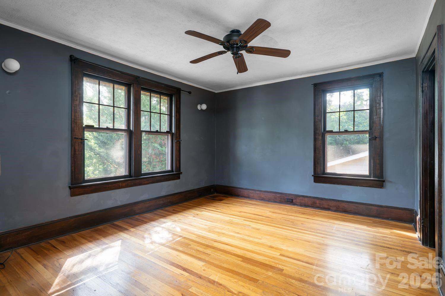 3 Woodlawn Avenue — Asheville