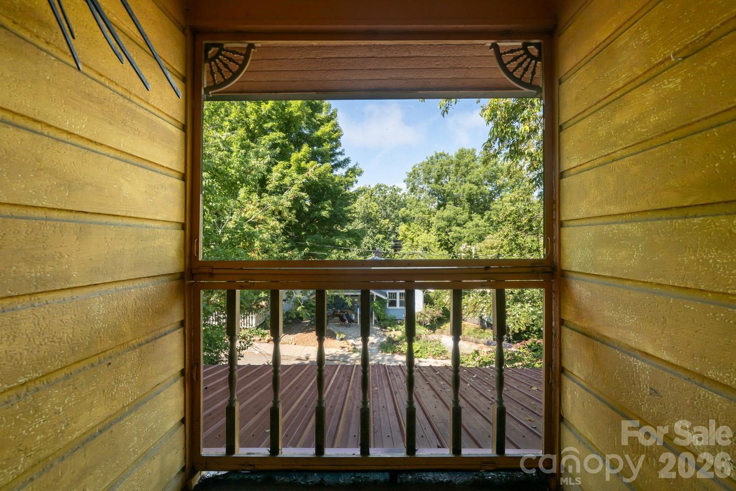 3 Woodlawn Avenue — Asheville