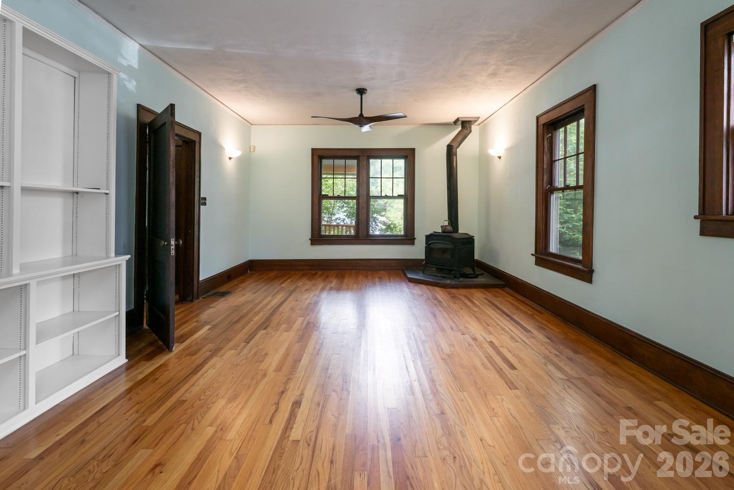 3 Woodlawn Avenue — Asheville