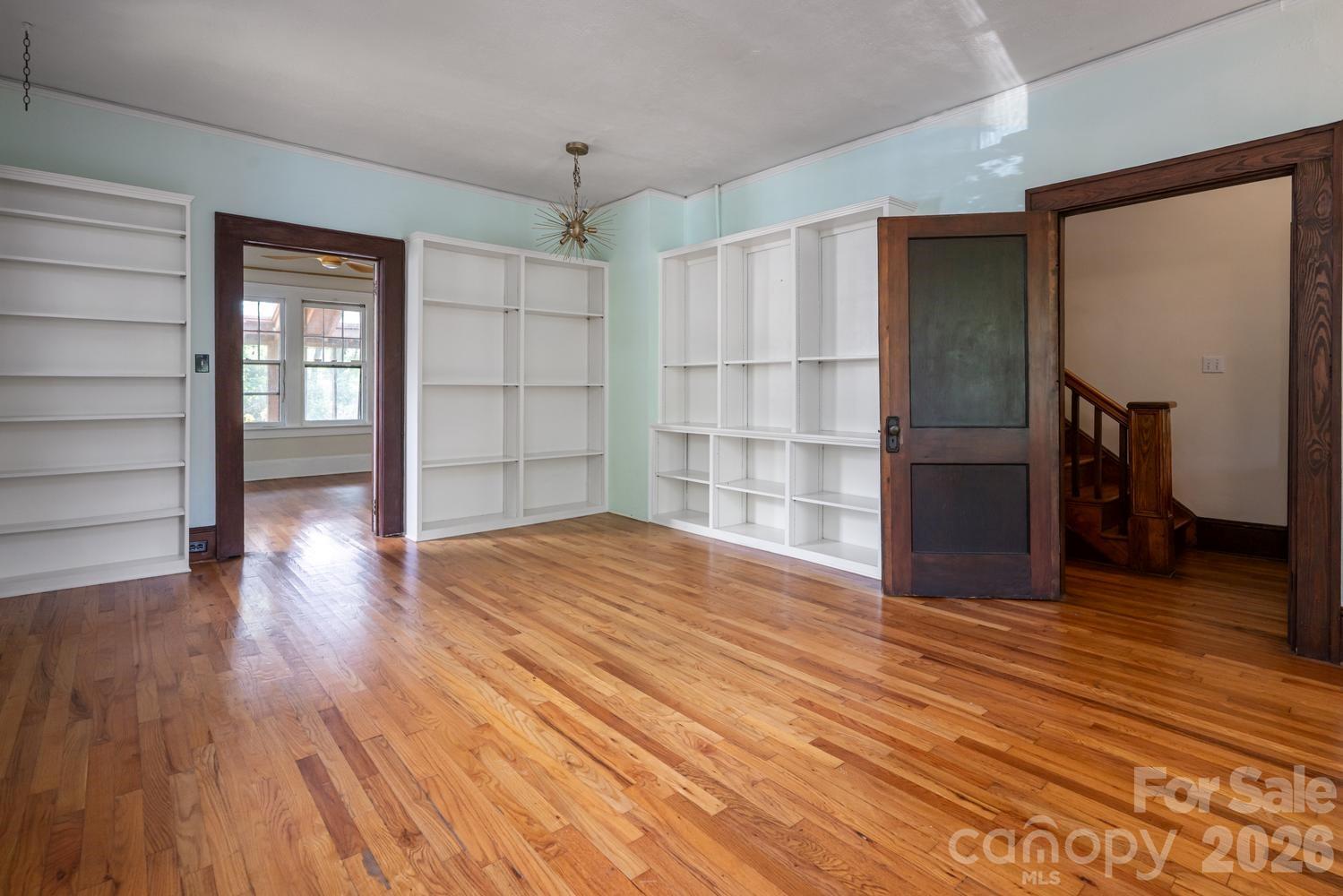 3 Woodlawn Avenue — Asheville