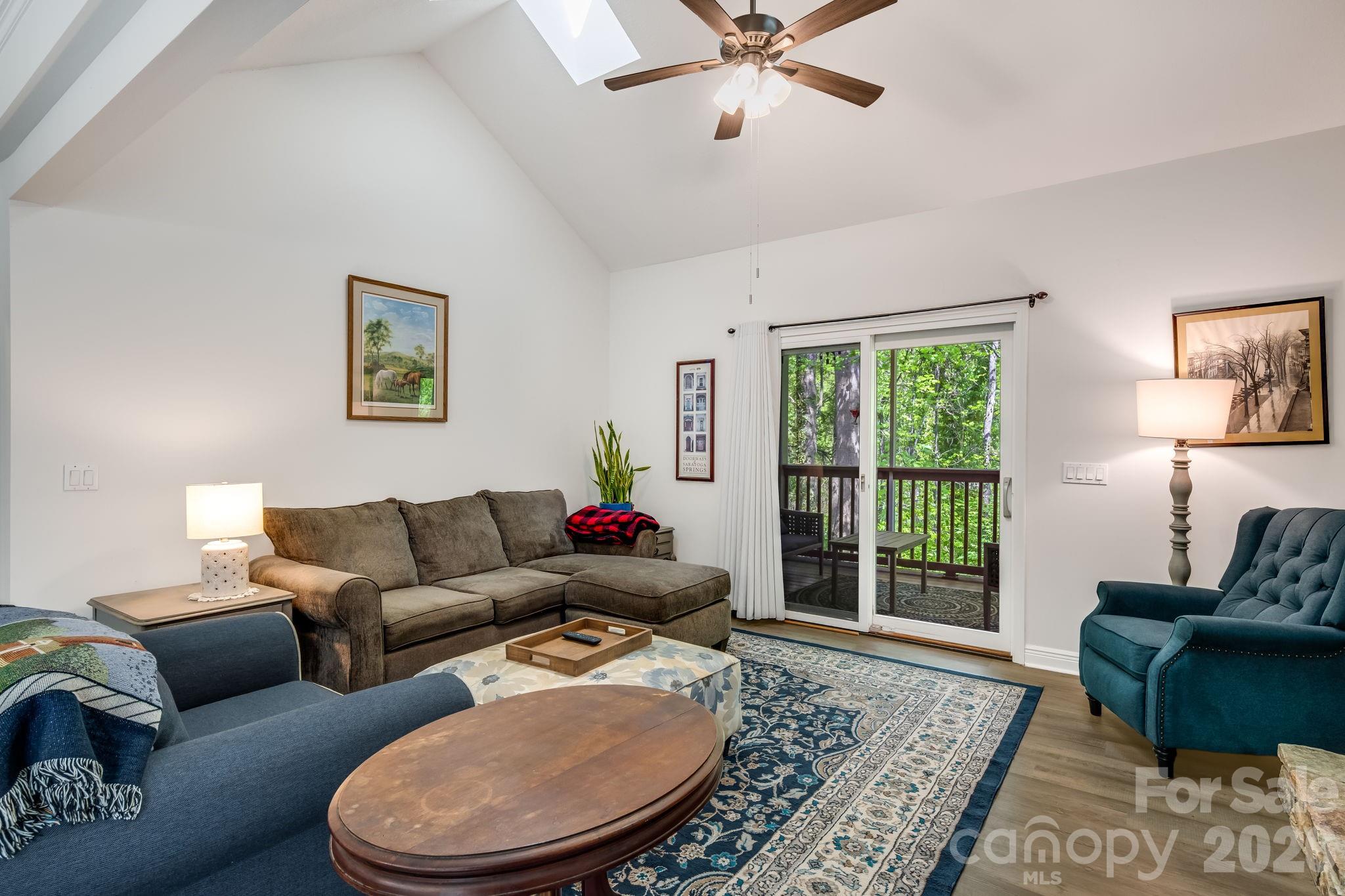 29 Little Cedar Court — Asheville