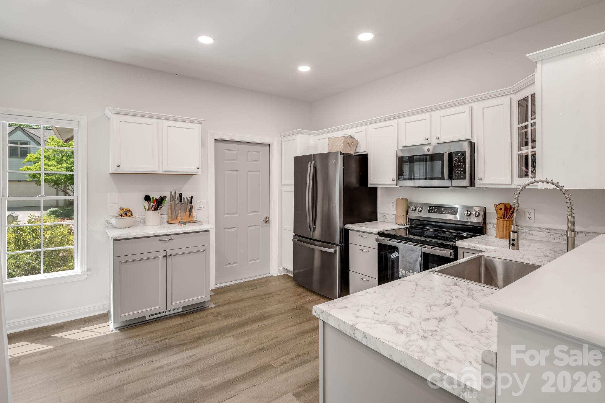 29 Little Cedar Court — Asheville