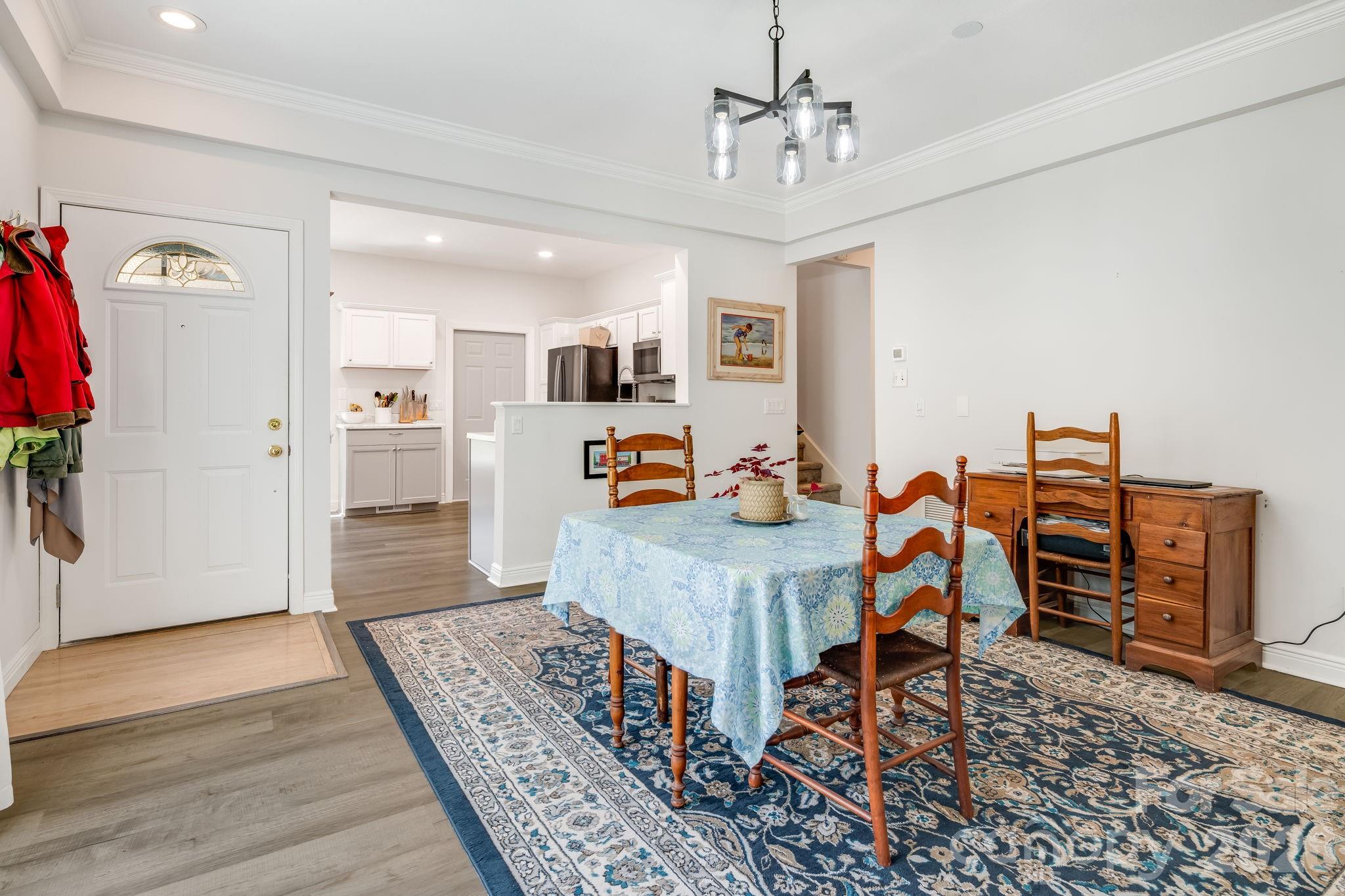 29 Little Cedar Court — Asheville