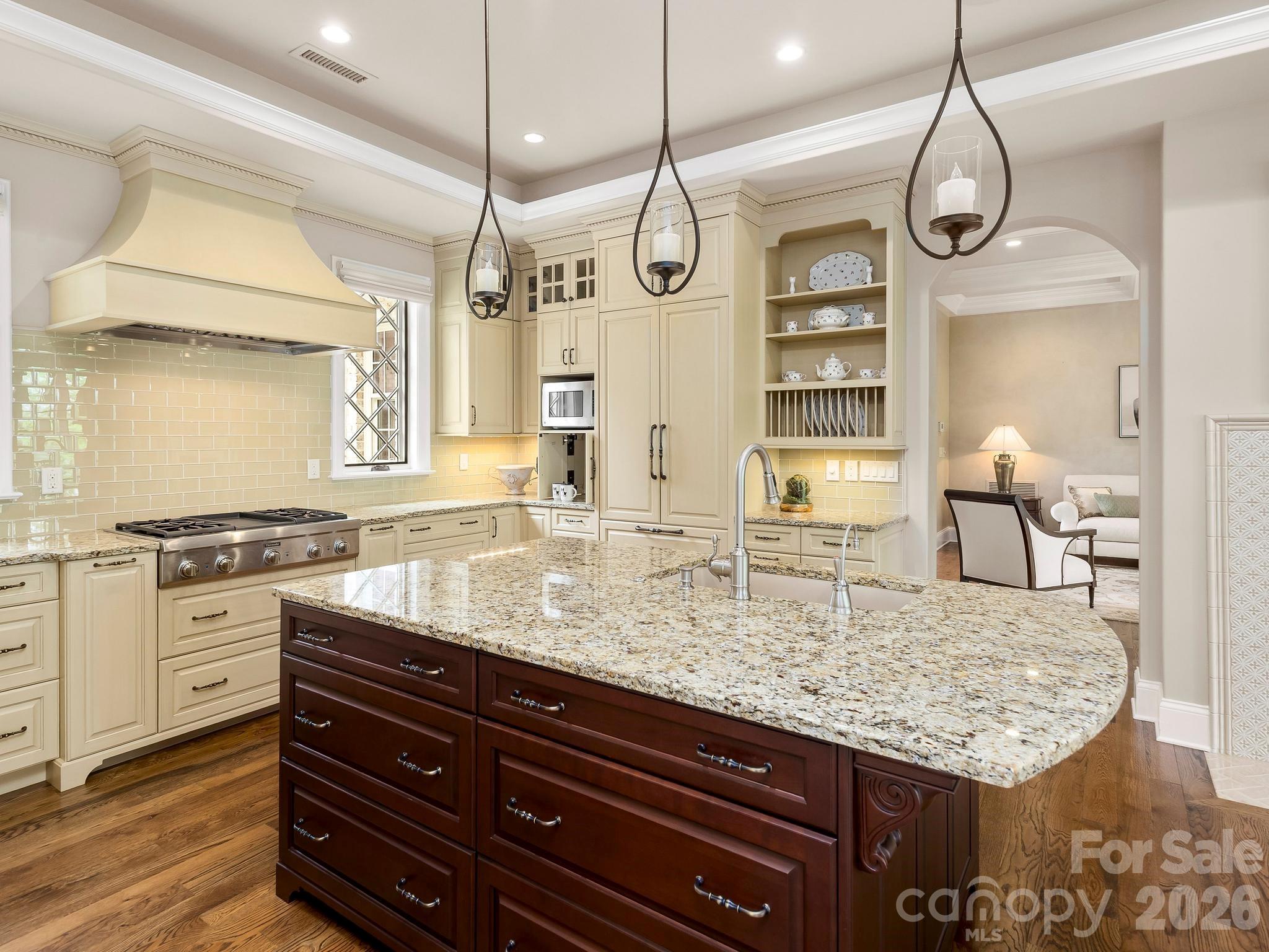 29 Stansbury Drive — Asheville