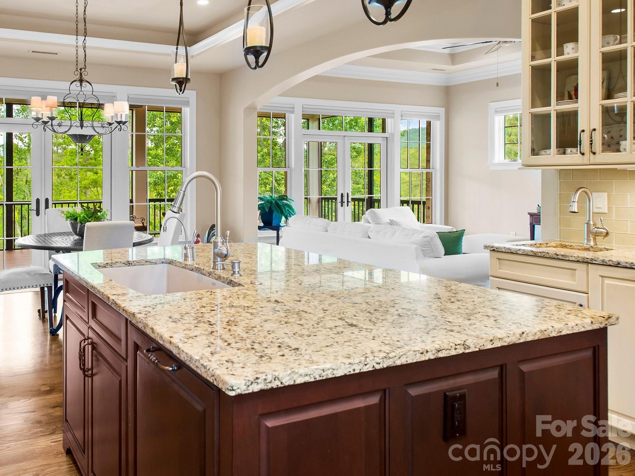 29 Stansbury Drive — Asheville