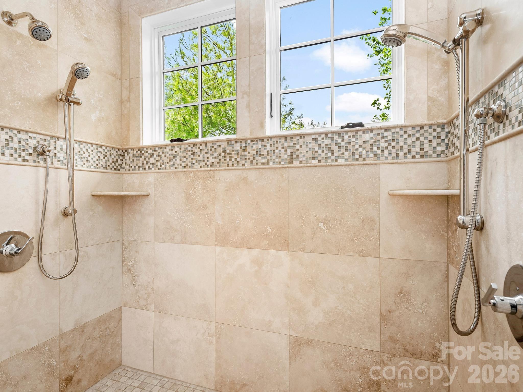 29 Stansbury Drive — Asheville