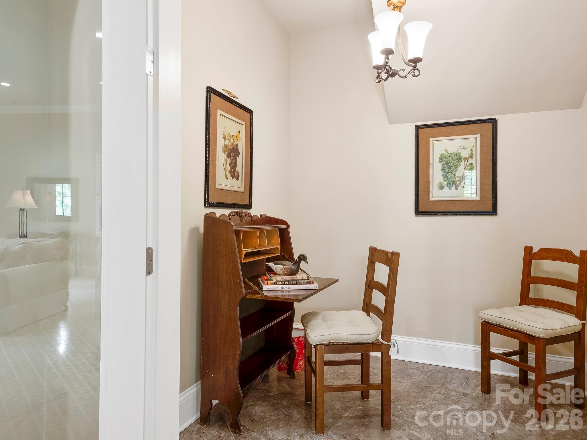 29 Stansbury Drive — Asheville