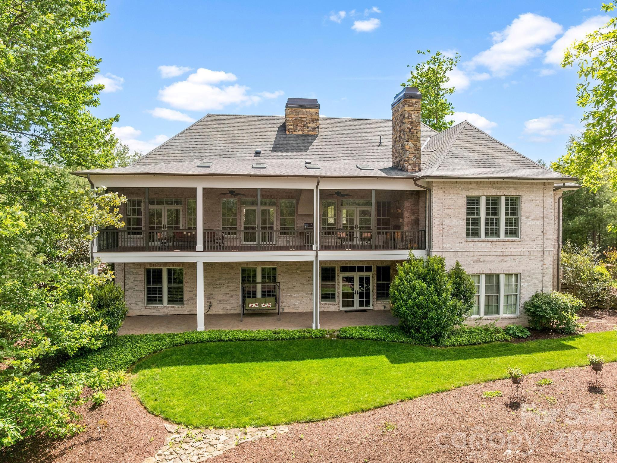 29 Stansbury Drive — Asheville