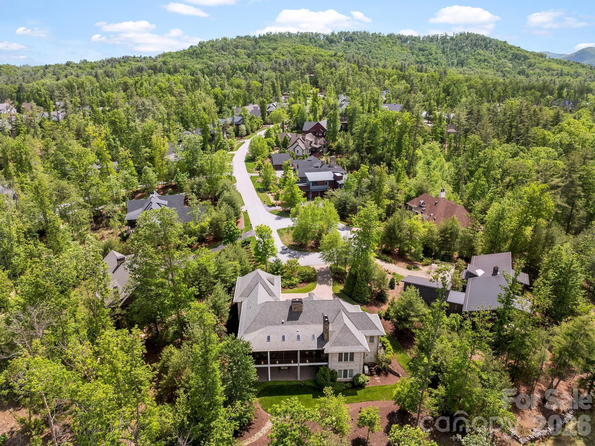 29 Stansbury Drive — Asheville