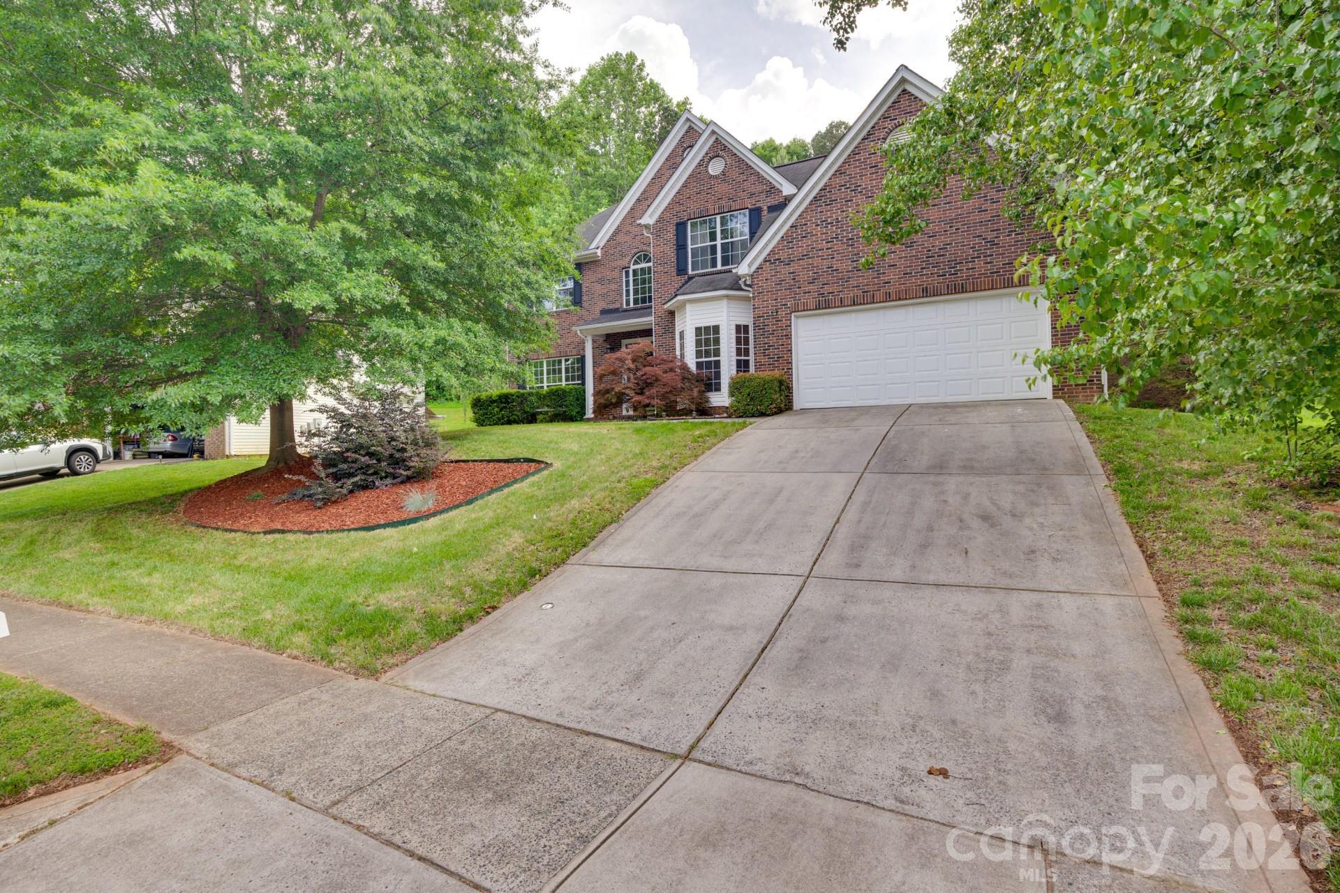 12719 Vantage Point Lane — Huntersville