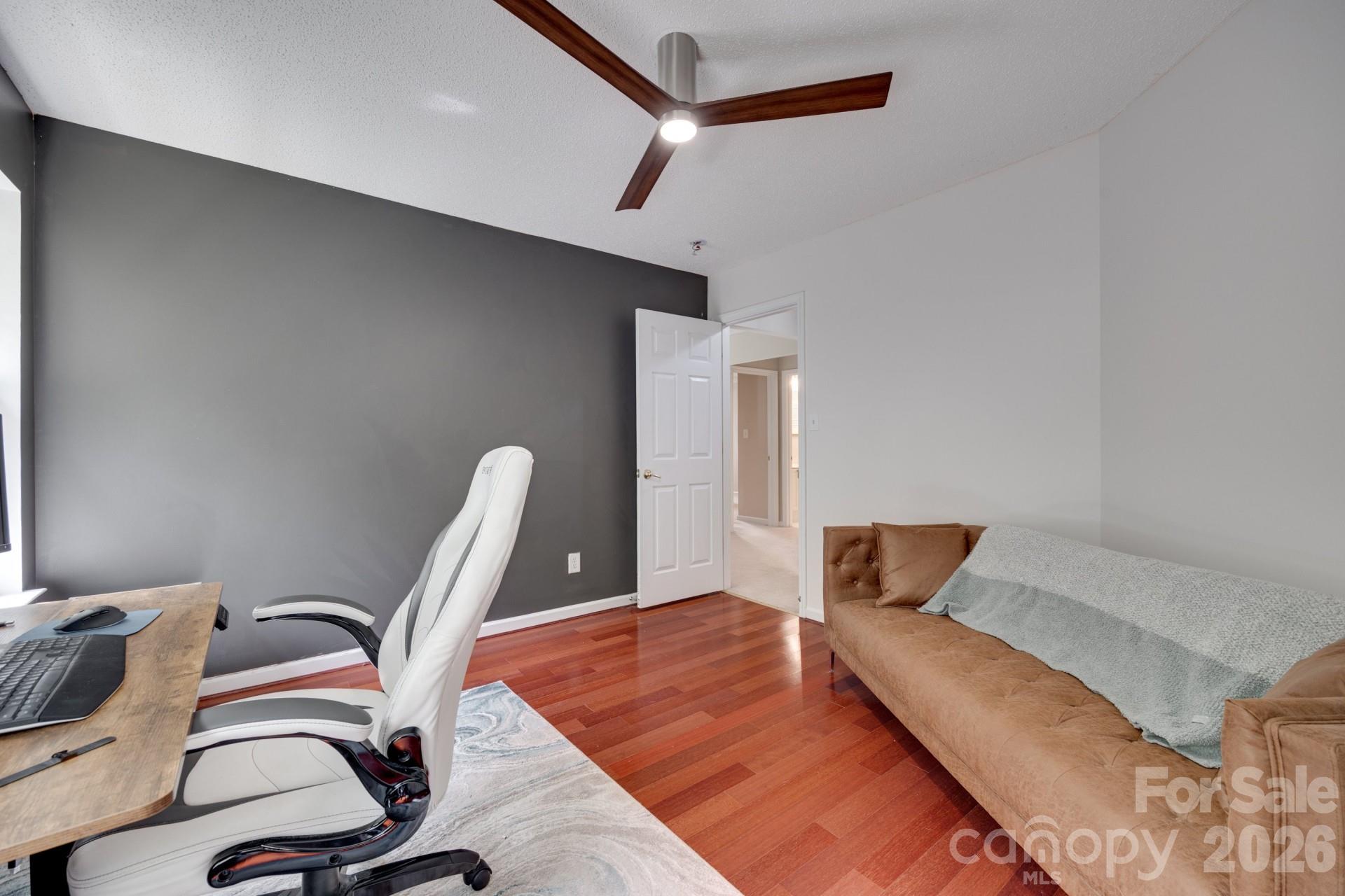 12719 Vantage Point Lane — Huntersville