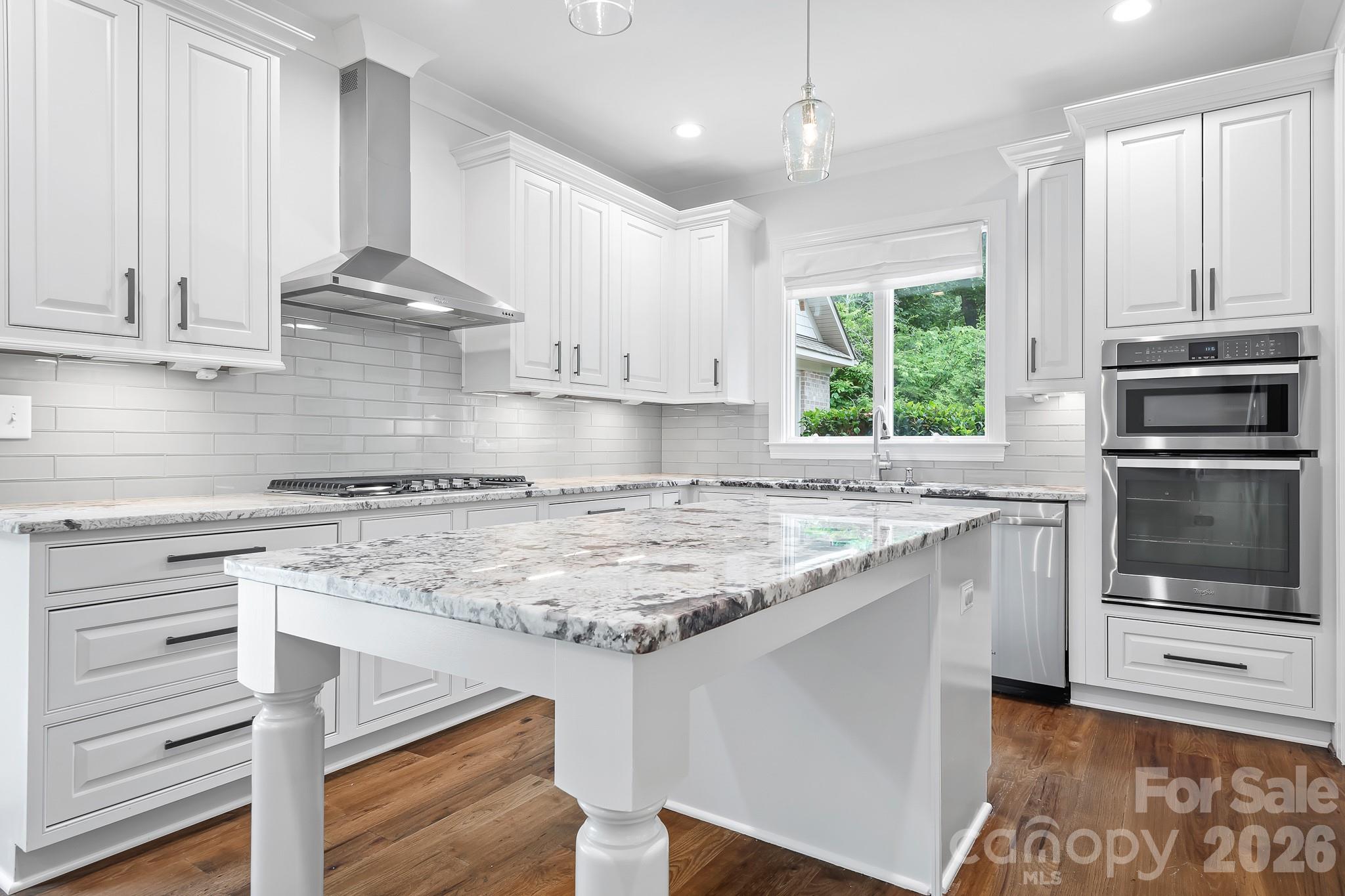 115 Buckingham Place Road — Mooresville