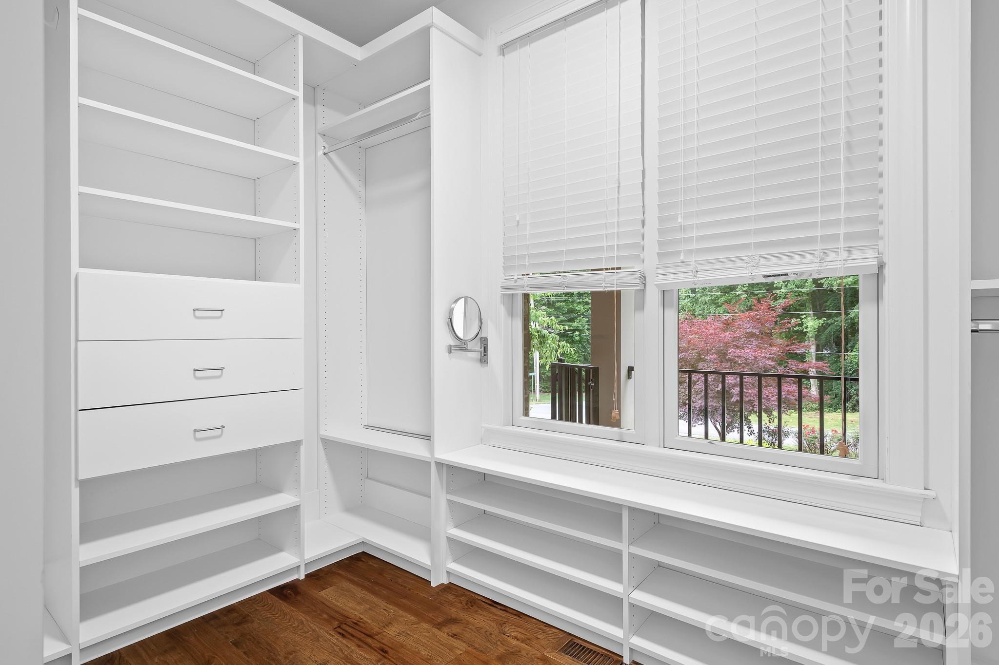 115 Buckingham Place Road — Mooresville
