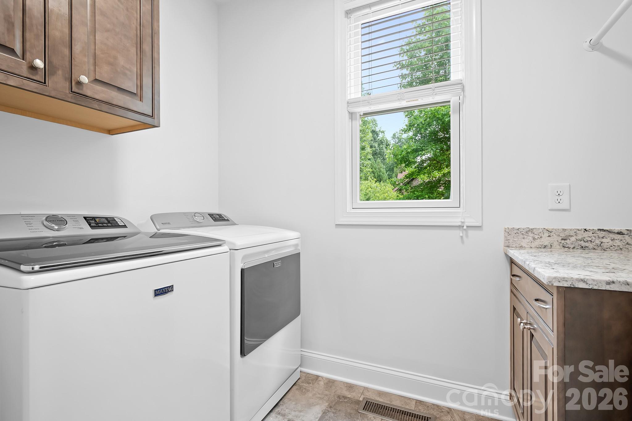 115 Buckingham Place Road — Mooresville