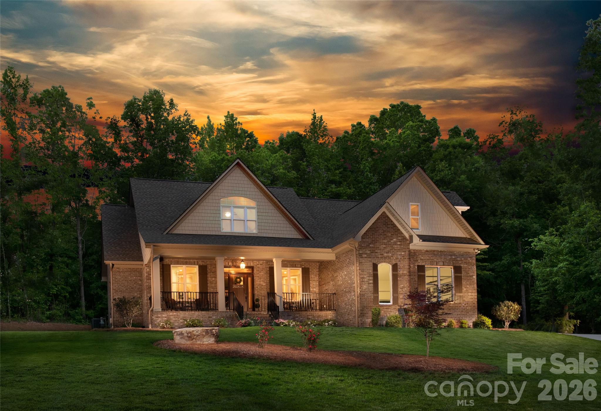 115 Buckingham Place Road — Mooresville