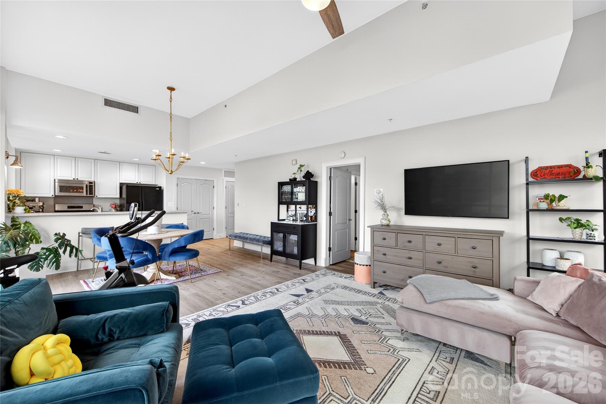 315 Arlington Avenue #503 — Charlotte