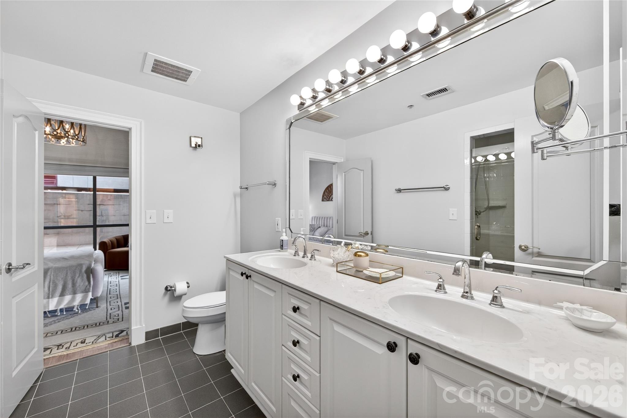 315 Arlington Avenue #503 — Charlotte