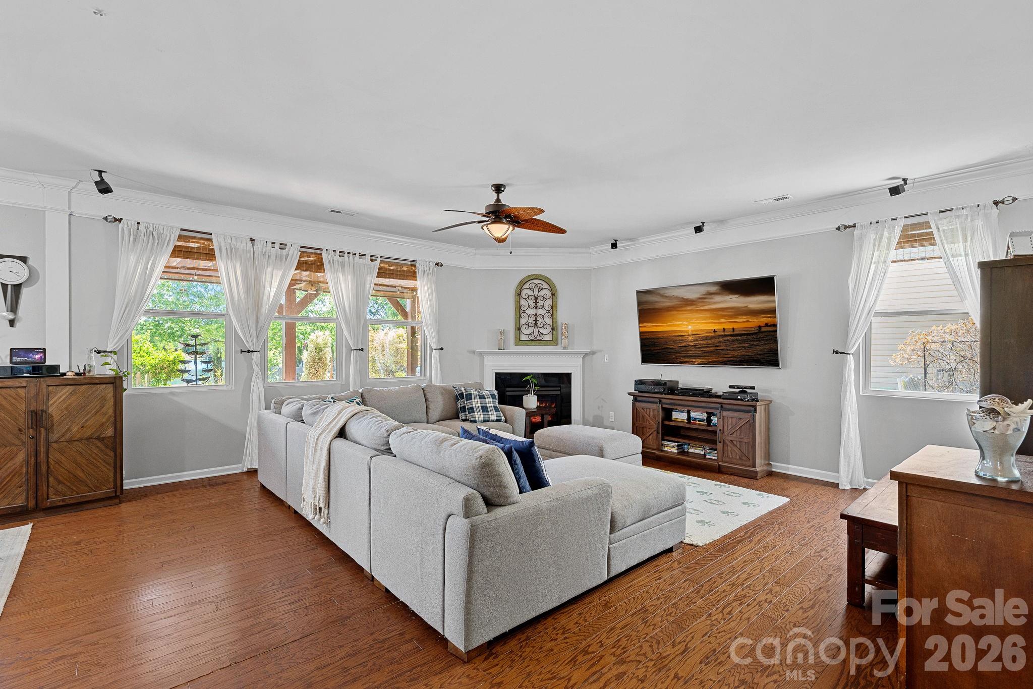8220 Ruby Valley Road — Charlotte