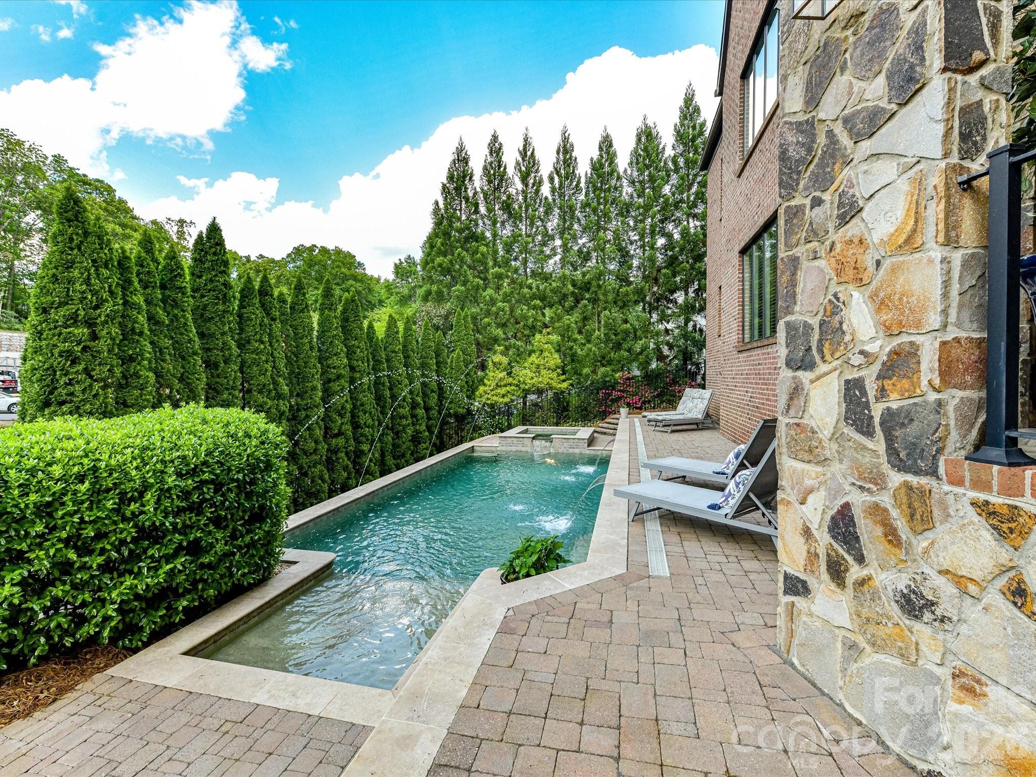 5915 Vidal Lane — Charlotte