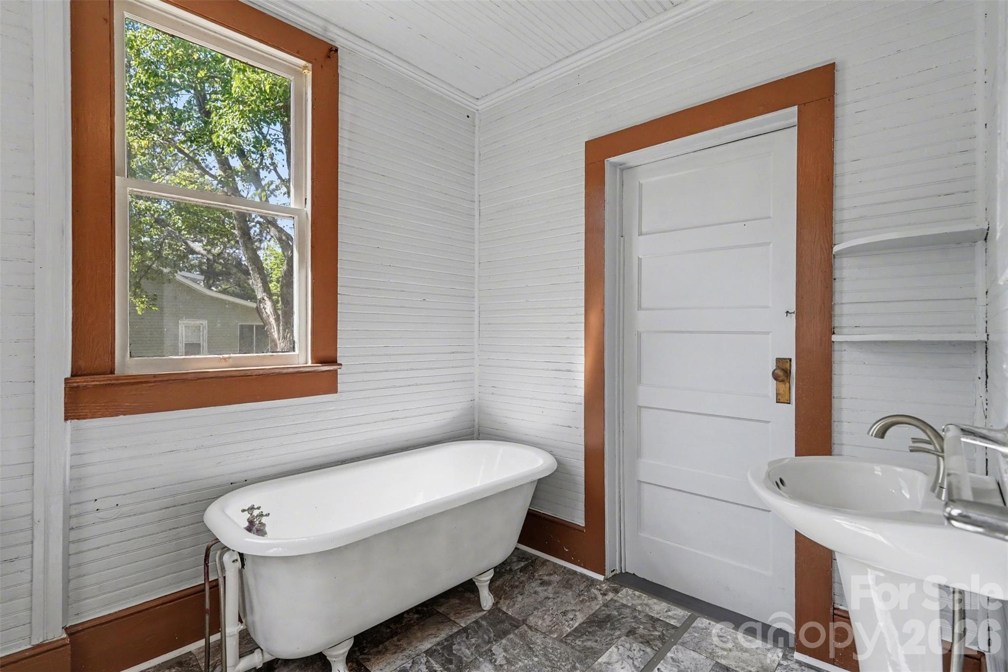 215 Theodore R Carr Avenue — Morven