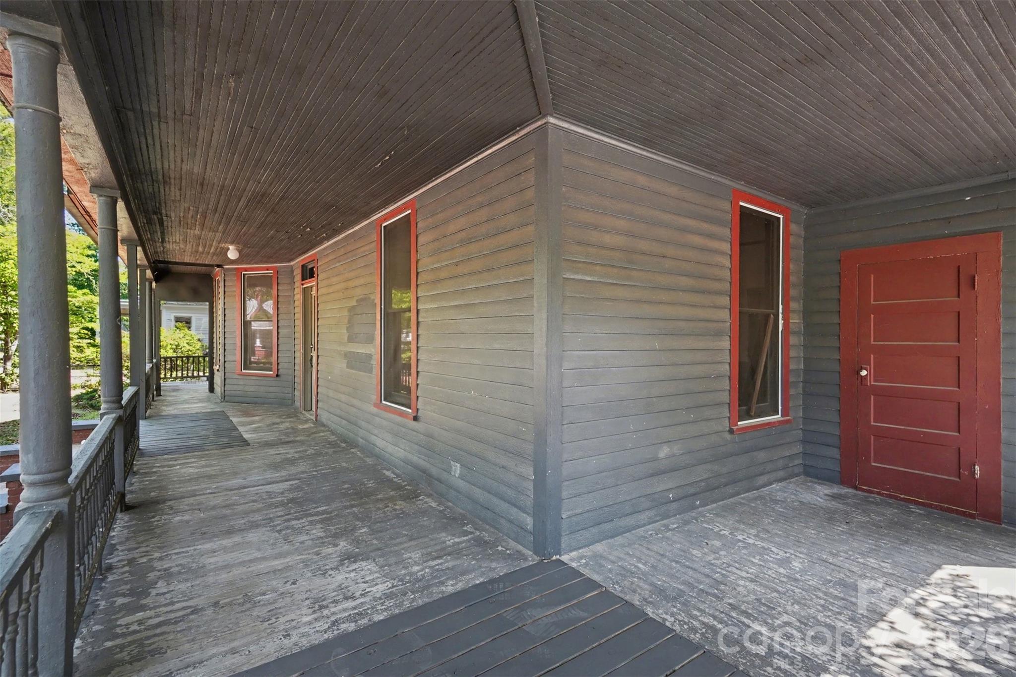 215 Theodore R Carr Avenue — Morven