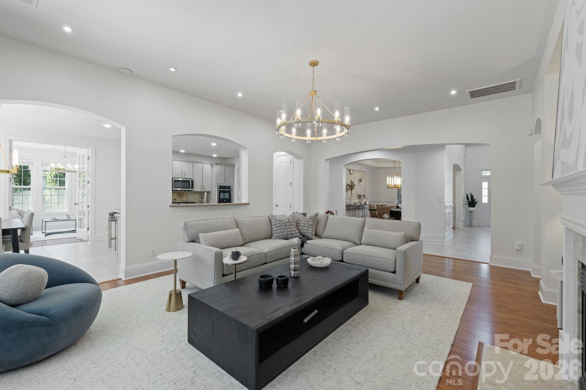11729 Avaly Lane — Charlotte